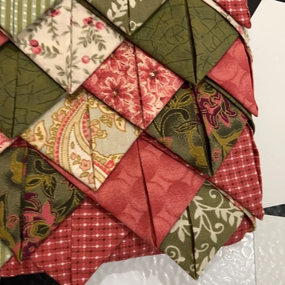 Handmade Quilt PILLOW roof tile pinpoint quilt  16 x 16”